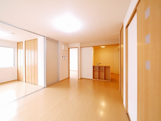 オートルフォワ・パレの居間・リビング|ゆったり過ごせるリビングです