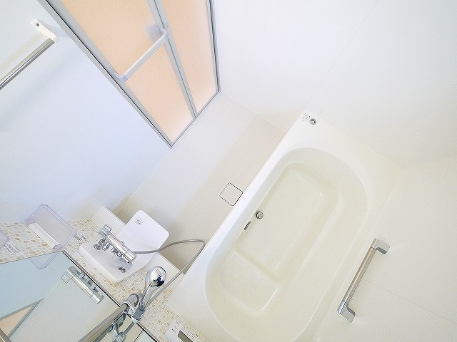 オートルフォワ・パレの浴室|落ち着いた空間のお風呂です