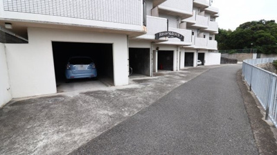 【駐車場】 | リバーサイド西舞子