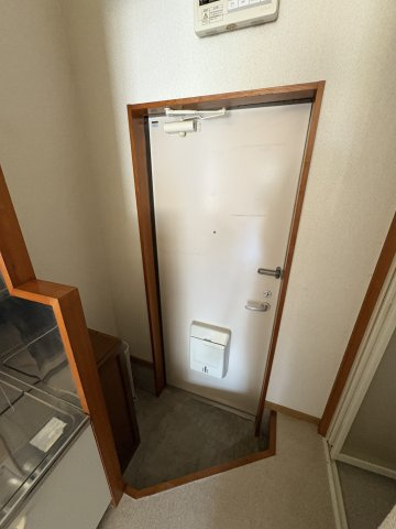 【玄関】 | パークARUMIKⅢ | ※同物件、別のお部屋の写真です。設備は現況に従います。