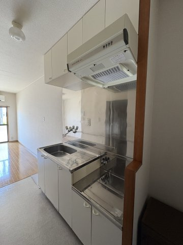 【キッチン】 | パークARUMIKⅢ | ※同物件、別のお部屋の写真です。設備は現況に従います。