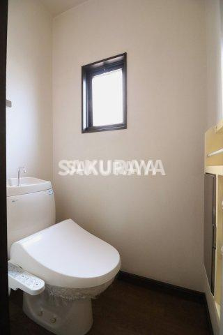 パールハイツ　A棟のトイレ|2022年撮影。現況と異なる場合がございます。