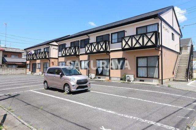 パールハイツ　A棟の外観