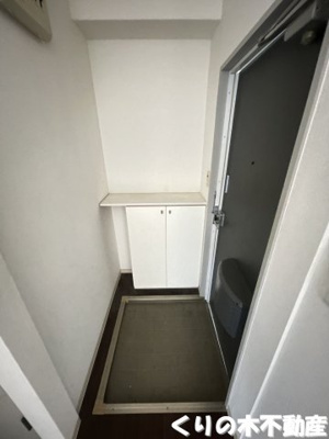 【玄関】 | サンガーデンひあさC棟 | 落ち着いた玄関です
