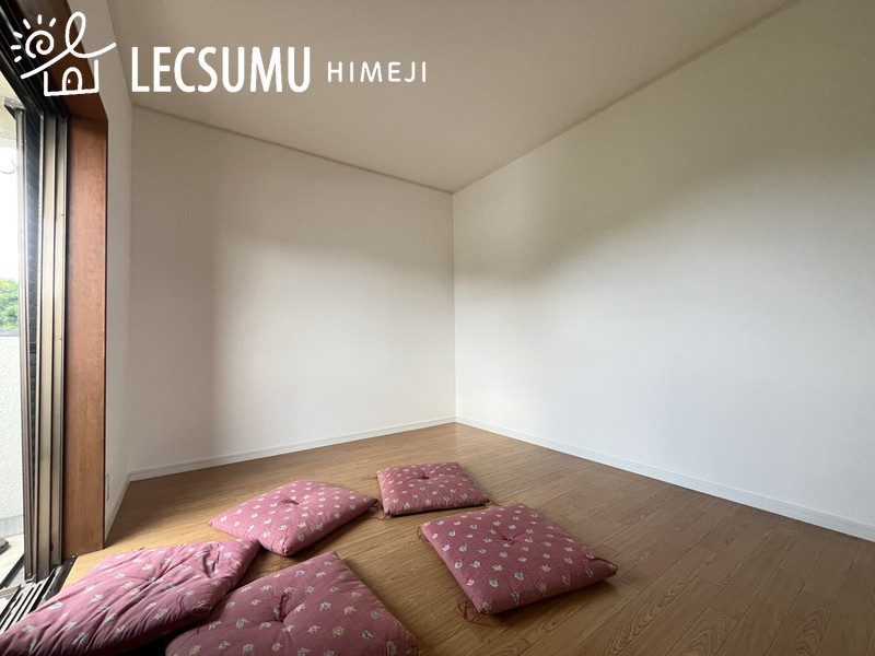 揖保郡太子町佐用岡／中古戸建の洋室