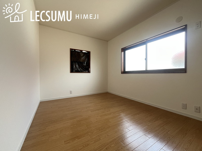 揖保郡太子町佐用岡／中古戸建の寝室