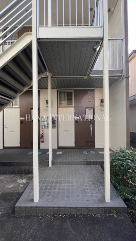 サクセスヒルズのエントランス