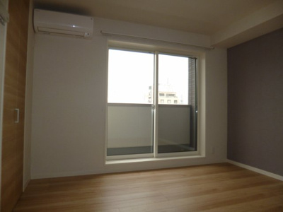 【寝室】 | シャーメゾンステージ大島 | 洋室