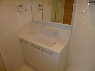 【独立洗面台】 | シャーメゾンステージ大島 | 洗髪洗面化粧台