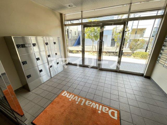 ビューパークヤマモのエントランス