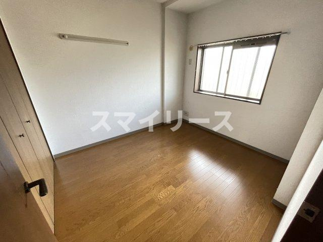 ビューパークヤマモの居間・リビング