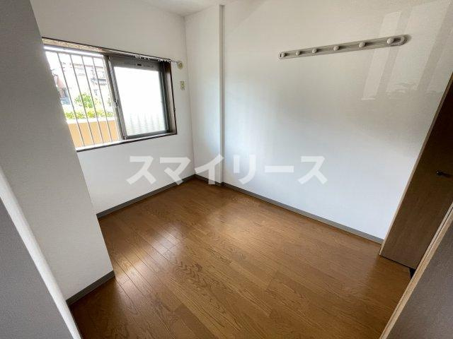 ビューパークヤマモの居間・リビング