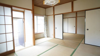 【居間・リビング】 | 南台郡司住宅