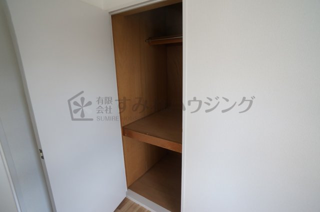 金岡マンションの収納