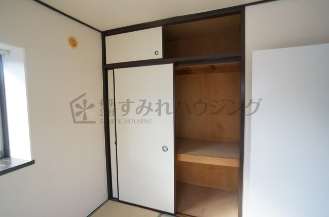 金岡マンションの収納