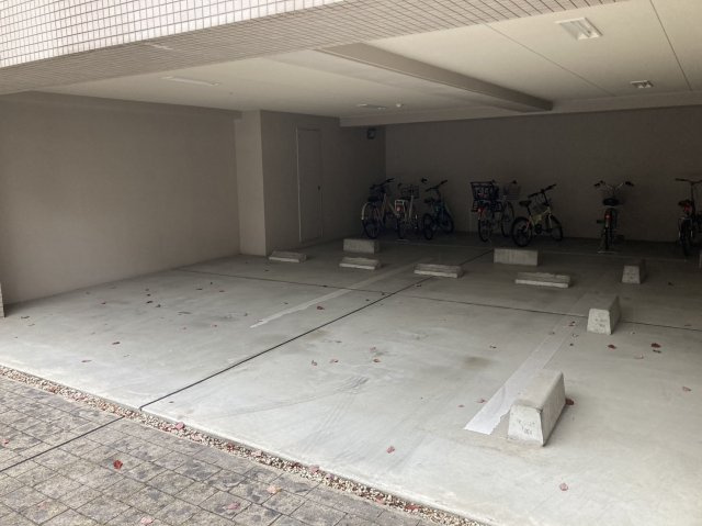 プログレス泉の駐車場|プログレス泉