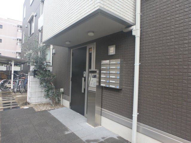 【エントランス】 | ピケルーナ西宮北口 | ゆとりのあるエントランスです
