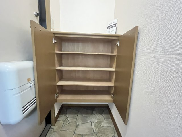 【収納】 | ハイカムール松井 | シューズボックスです