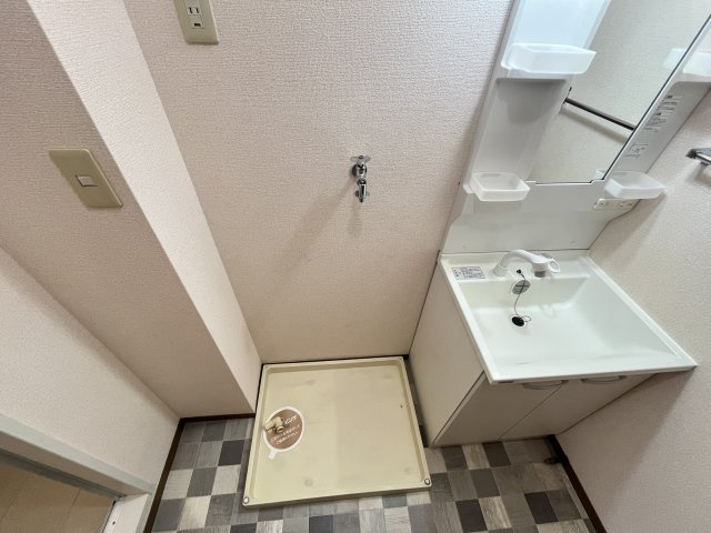 【その他】 | ハイカムール松井 | 洗濯機置場です