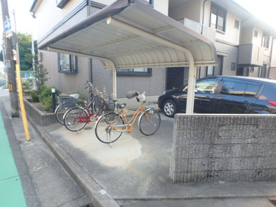 【その他共用部分】 | ハイカムール松井 | 駐輪場