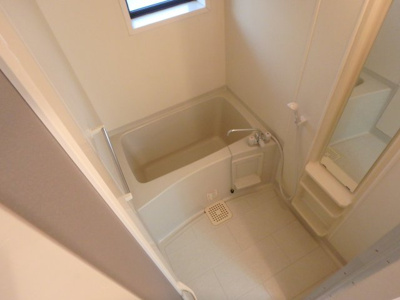 【浴室】 | ハイカムール松井 | きれいなお風呂です