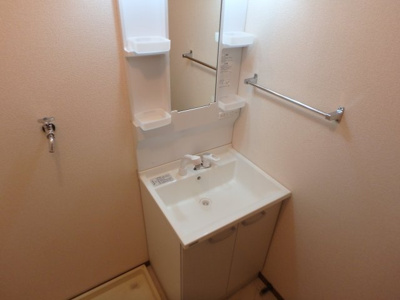 【洗面所】 | ハイカムール松井 | 洗面所です