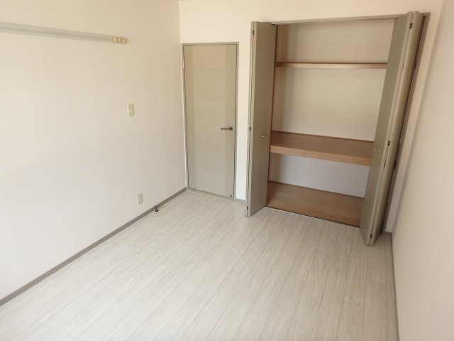 【収納】 | ティエラ甲東園 | 大きなものも収納できそうです