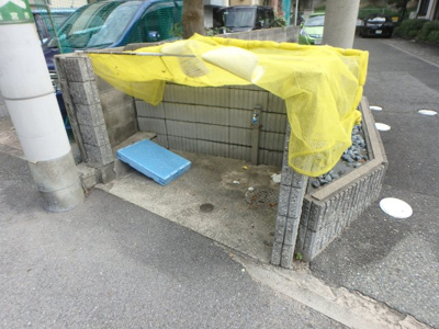 【その他共用部分】 | ティエラ甲東園 | ゴミステーションです