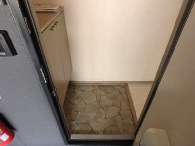 【玄関】 | ティエラ甲東園 | 落ち着いた玄関です