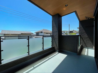 【バルコニー】