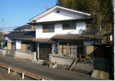 【外観】 | 日高町鳥越貸家 | 外観もきれいです
日高町鳥越貸家　2020年12月11日撮影