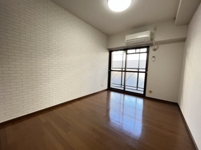 【居間・リビング】 | コンフォート緑地