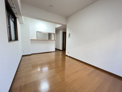 【居間・リビング】 | コンフォート緑地