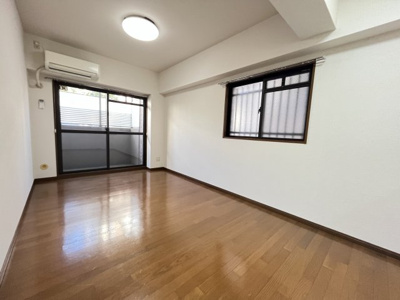 【居間・リビング】 | コンフォート緑地