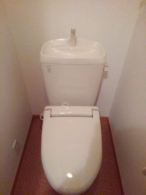 サニー・レジデンスのトイレ