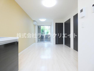 【内装】 | ステーション1