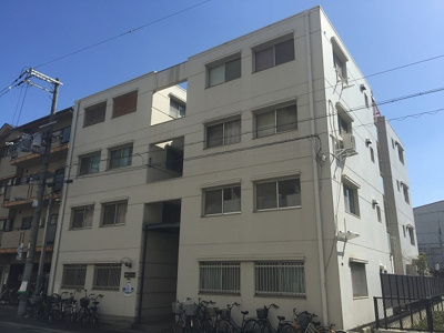 【外観】 | 東和マンション | 4階建てのマンションです