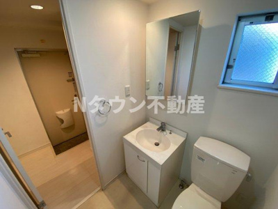 【独立洗面台】 | コーチ上飯田 | 独立洗面台あり、毎朝おしゃれに忙しい女性の方におすすめです