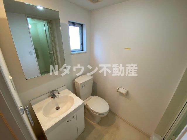 【洗面所】 | コーチ上飯田 | 忙しい朝には欠かせない洗面所です