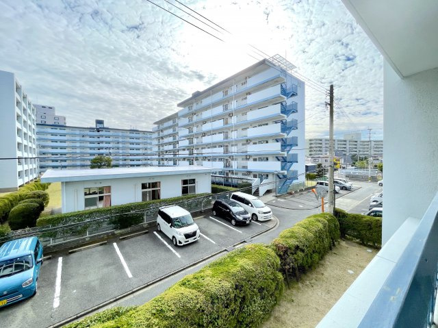 ニュー千早団地 4棟の展望