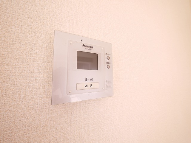 エスポワール　Ｃ棟（南紀寺町）のセキュリティ|モニター付きインターホン