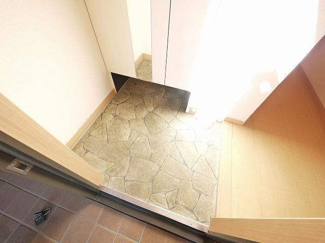 エスポワール　Ｃ棟（南紀寺町）の玄関