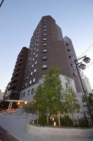 ＳＯＣＩＥＴＹ・ＳＥＡＳＯＮＳの外観