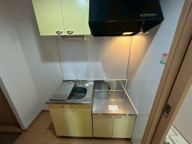 アレッタ長洲のキッチン|2口ガスコンロ設置可能です