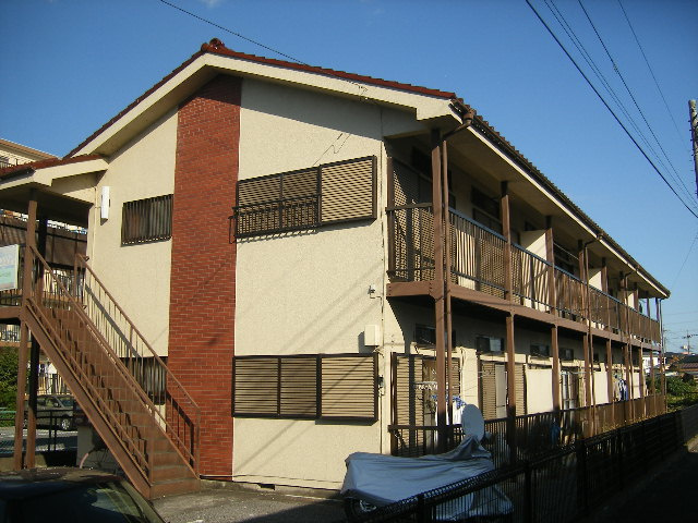 第二小島ハイツの外観