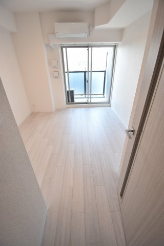 メルディア大正D.C.の洋室
