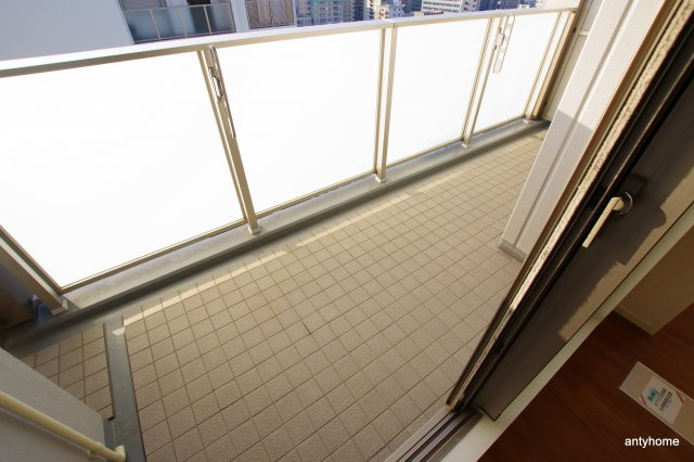 ノルデンハイム江坂2 仲介手数料無料のバルコニー