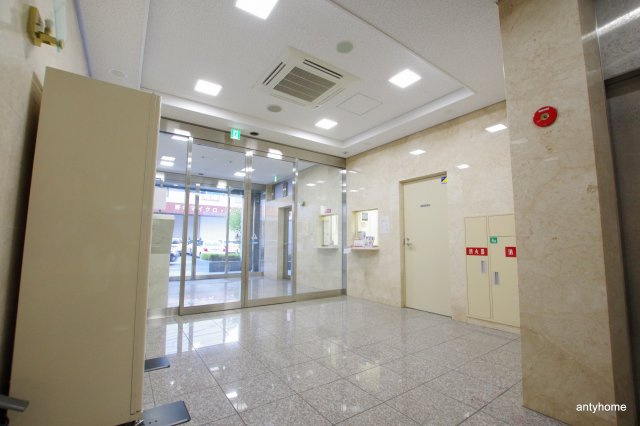 ノルデンハイム江坂2 仲介手数料無料のロビー