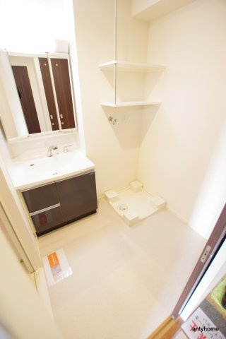 ノルデンハイム江坂2 仲介手数料無料の洗面所