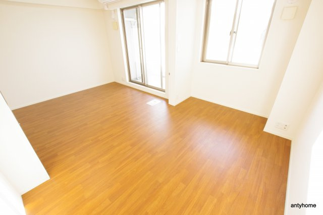 ノルデンハイム江坂2 仲介手数料無料の寝室